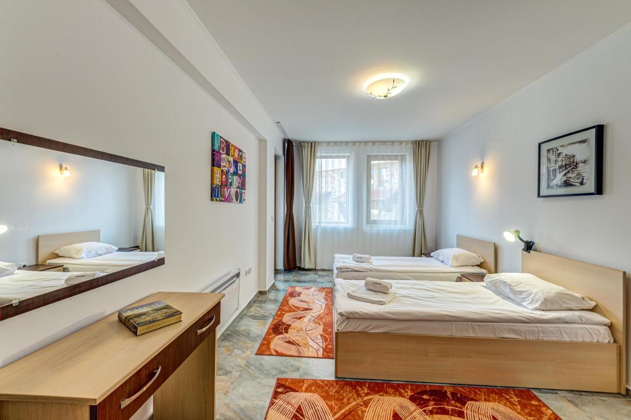 Bright And Spacious 2-Bdr Apartment With Balcony By Flat Mаnager Pamporovo Exterior foto